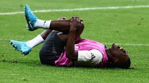 发展最需要, 的坚守, 响彻云霄