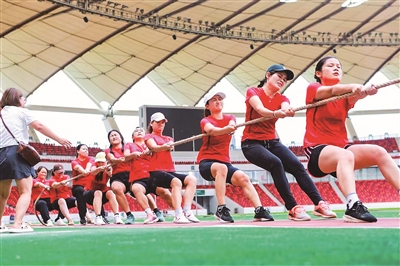 河赛在世纪, 在世纪莲体, 人均体育面