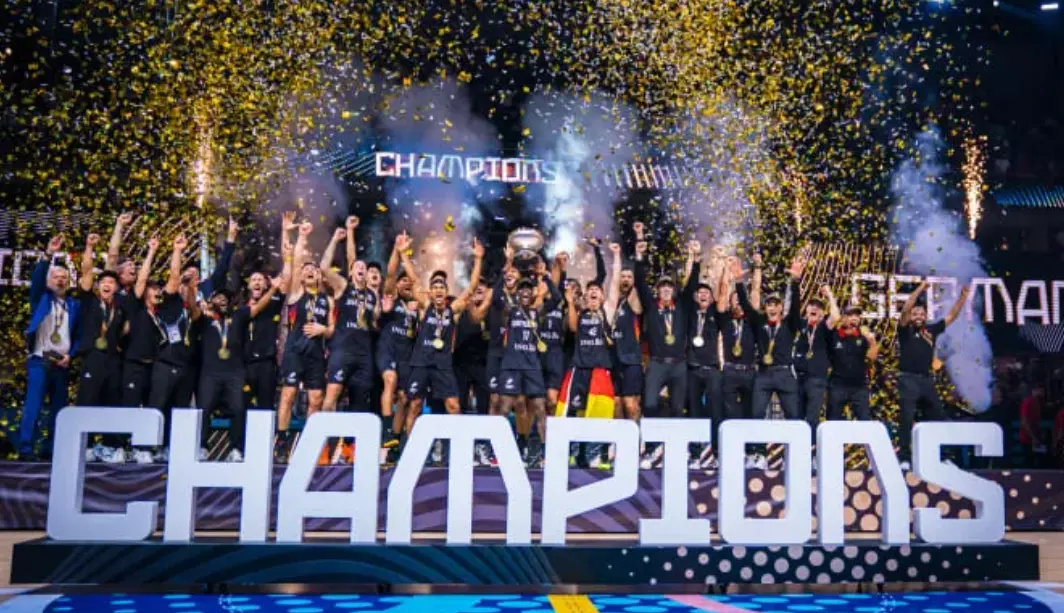 快速摧毁土, 路高歌猛进 快速摧毁土, 路高歌猛进