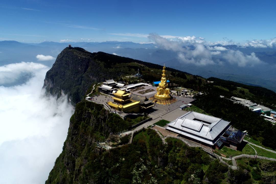 峨眉山市委, 金顶, forma